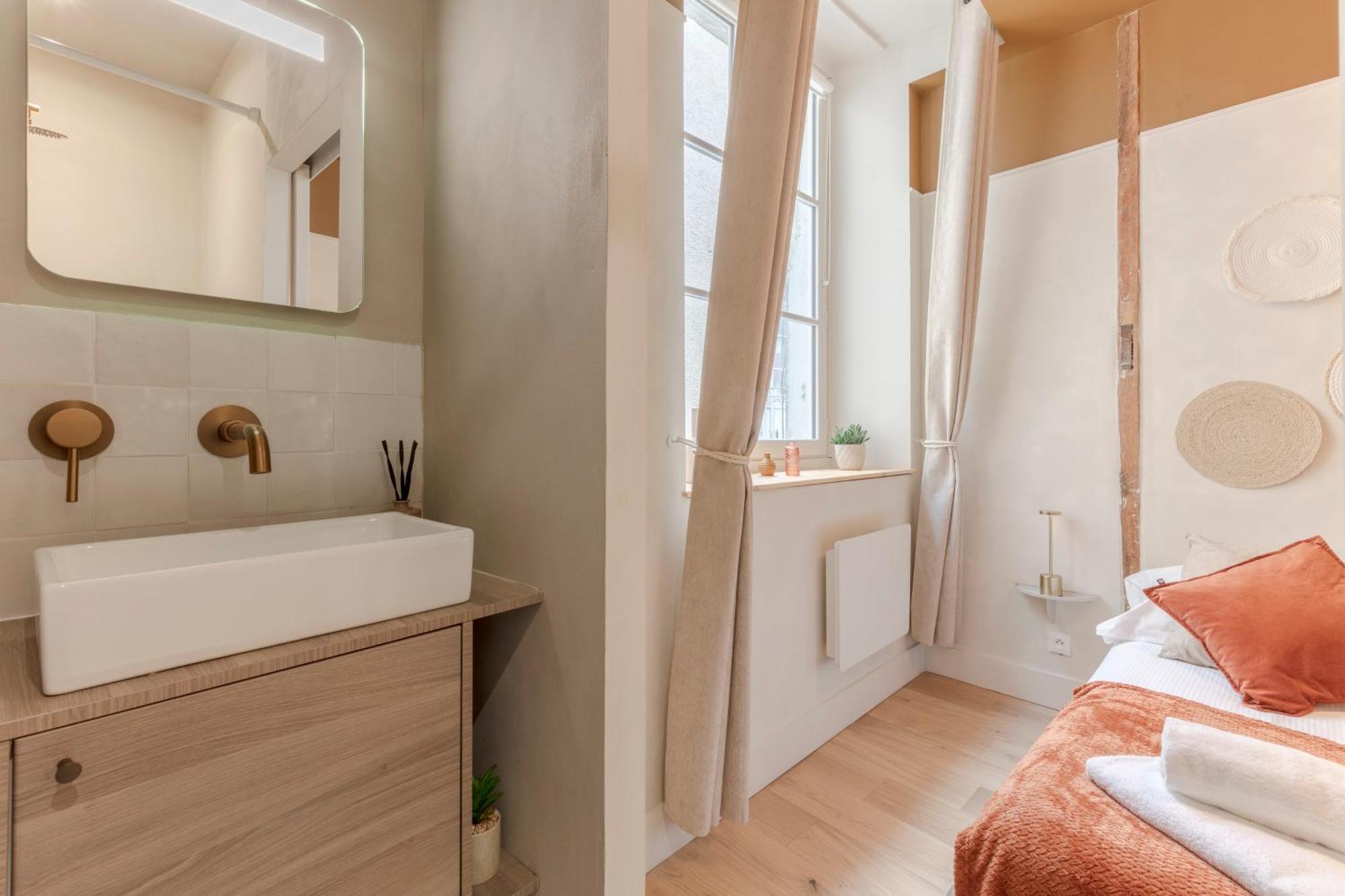 Apartament Hypercentre - Le Balcon Des Pyrenees Pau Zewnętrze zdjęcie