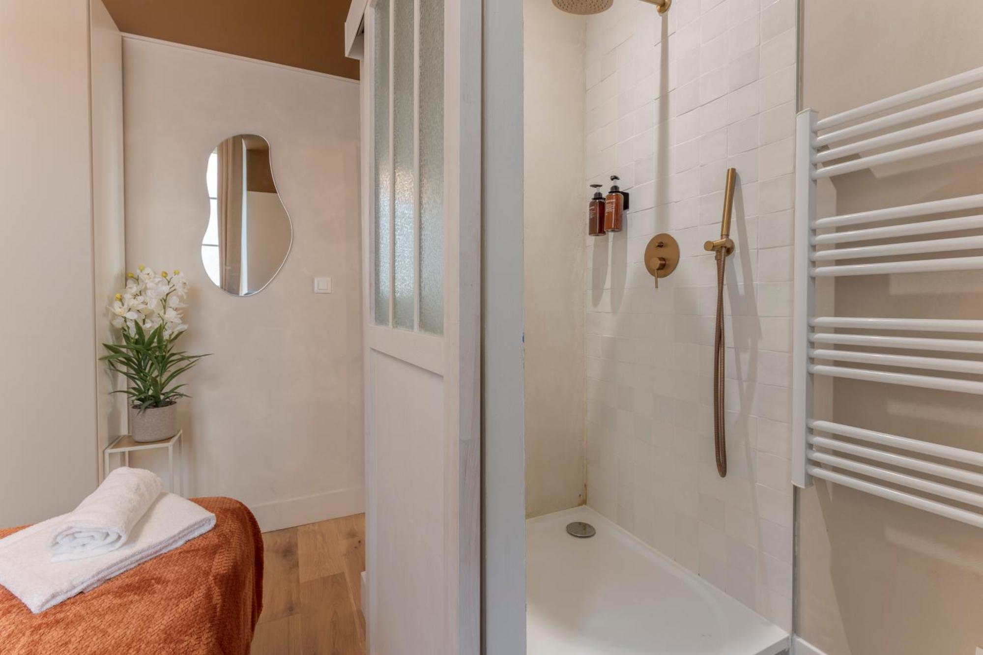 Apartament Hypercentre - Le Balcon Des Pyrenees Pau Zewnętrze zdjęcie